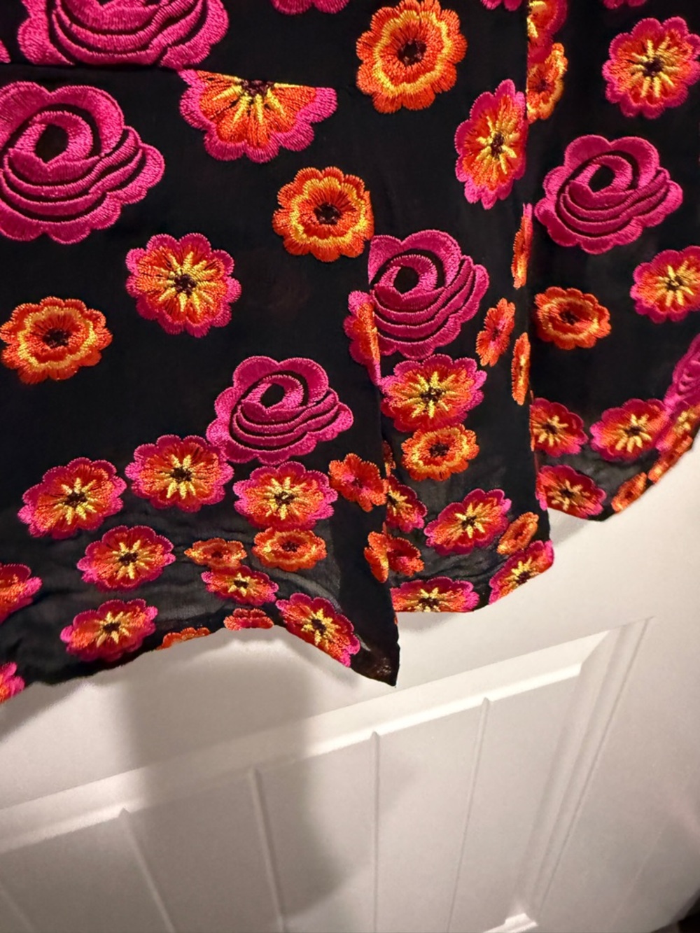 Lewit Floral Embroidered Peplum Top - Picture 7 of 10